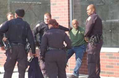 Alleged thief busted on Ave. Z