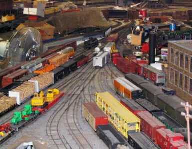 Model railroaders go x-press