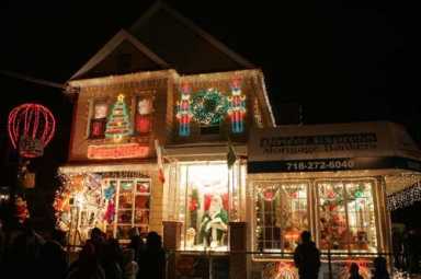 Seddio house begins annual holiday transformation