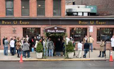 Make no mis-steak — choose Morton’s over Peter Luger