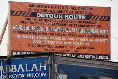 Bike opponents seek ‘Detour’ on Kent Ave