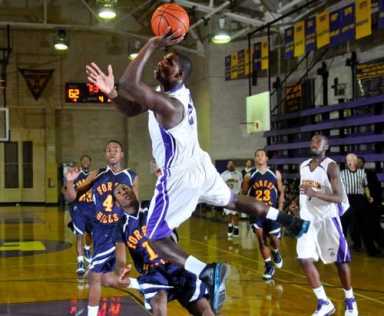 ‘Man-Child’ makes his mark – Pinkston leads Bishop Loughlin to ‘Jubilee’ victory