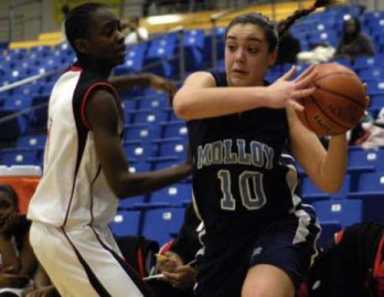 Inside Job: Aloizos helps Stanners tame Tigers