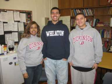 Going to college on ‘Posse’ scholarhip – Three outstanding students win awards