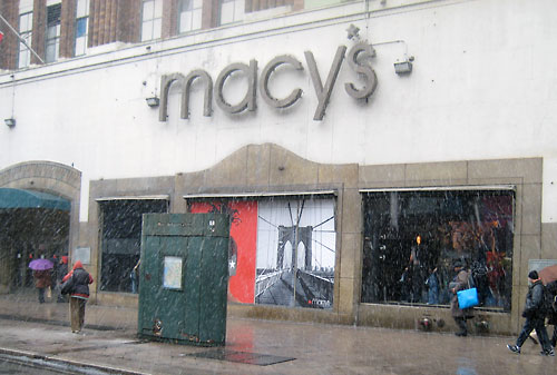 Macy’s to Brooklyn workers: You’re safe for now