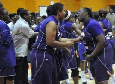 Senior moments lead South Shore against Jefferson