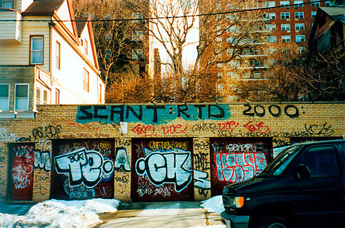Graffiti war comes to DUMBO