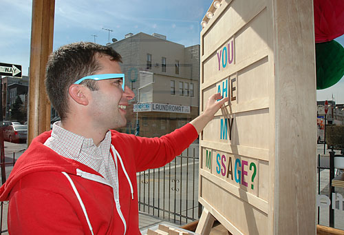 New sign sends up a ‘Flare’ in Greenpoint