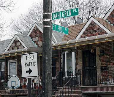 The signs are right (finally!) in Bay Ridge