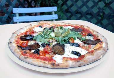 Pizza the action! Chirico’s got new wine bar on Court Street