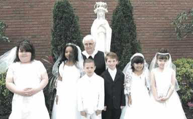 Spotlight on Communion angels