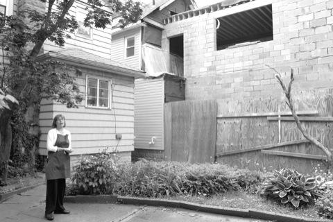 Expanding temple gives neighbors a helluva time