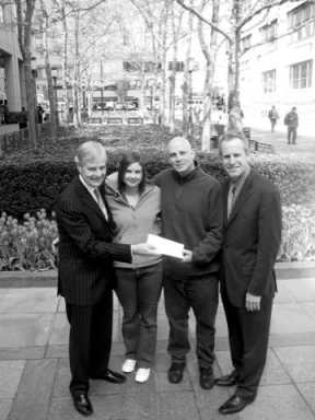 Lovebirds clear to wing their way to paradise