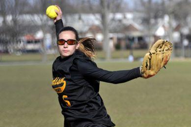 Oneto pitches Madison softball past Poly Prep