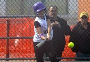 St. Edmund knocks off Fontbonne, forces tiebreaker