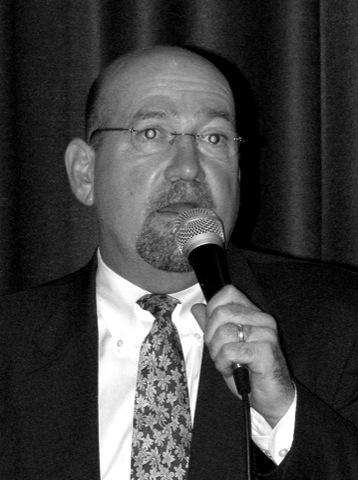 Fraudâˆ’busters: beware of scam artists