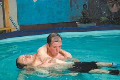 Going deep with watsu water massage