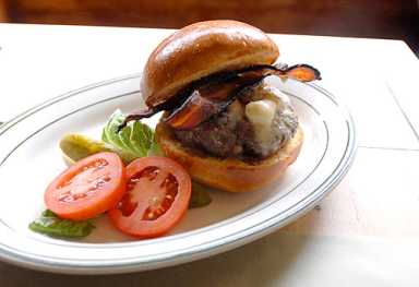 The best thing we ate this week: The burger at Building on Bond