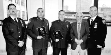 84th Precinct salutes ace crimeâˆ’busting duo