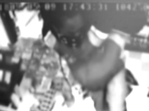 Cops: We ‘bagged’ grocery goons