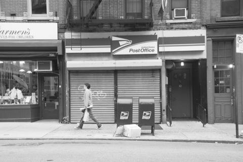 Seventh Ave. P.O. safe âˆ’ sort of