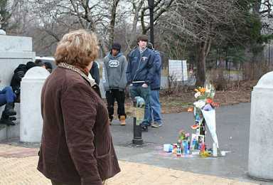 A shrine to Sharif