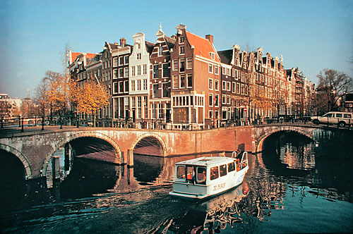 THE BROOKLYN PAPER GOES DUTCH! Our team is on the ground in Holland!