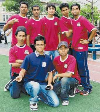 NYPD plays ball…er, cricket