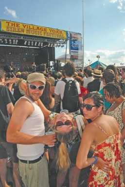 The Siren song lures thousands to Coney