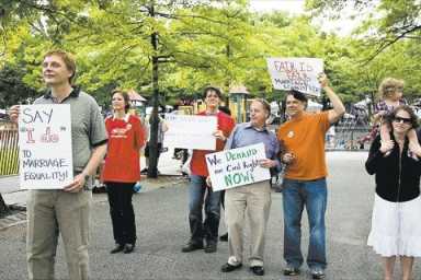 LGBT groups press for change