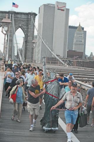 Vox Pop welcomes new Lady Liberty with parade