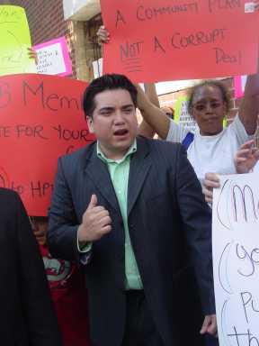 CB 1 advances Broadway Triangle