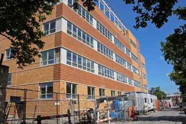 No transfer school for I.S. 211