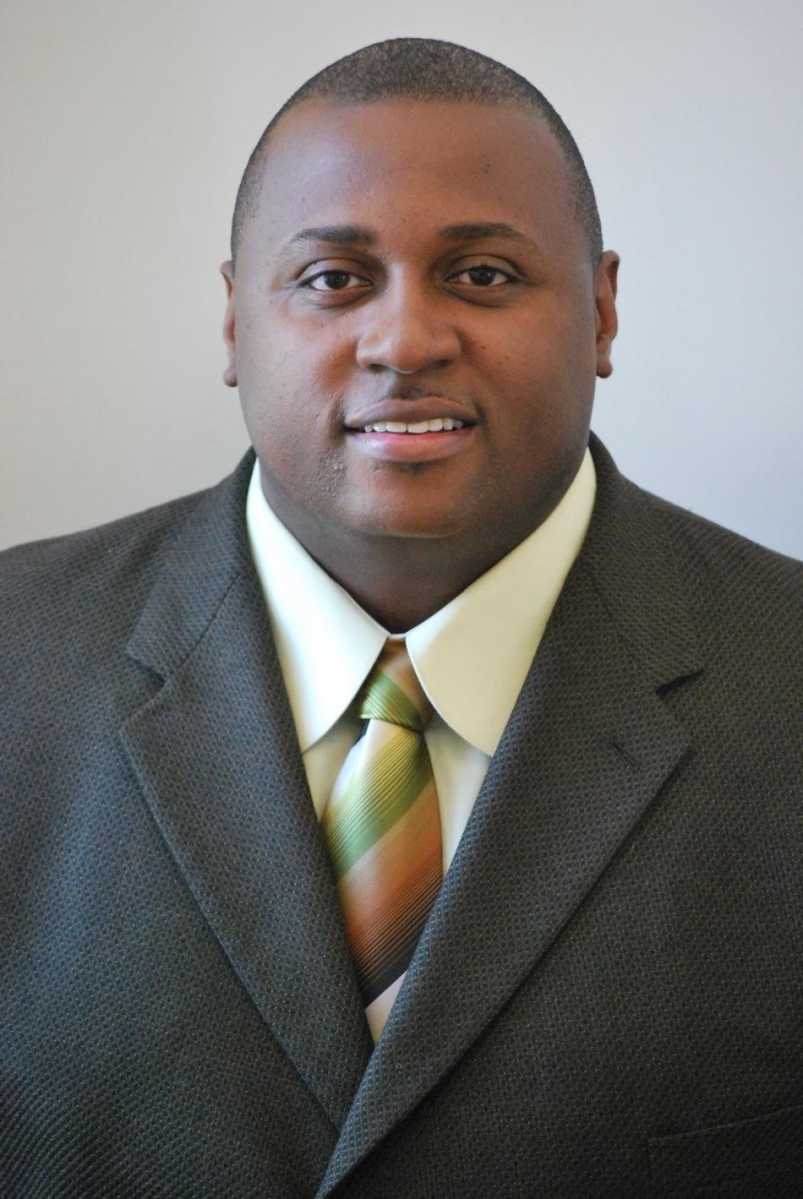 Beep! Beep! Newcomer tries to nudge Markowitz out of the way