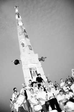 Make way for the dancing of the Giglio