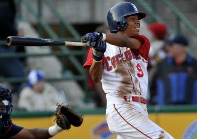 Fuller starts, Powers finishes as Cyclones roll