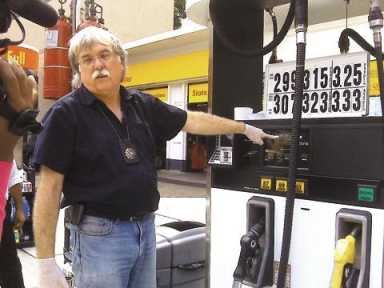 Feds keep close eye on Brooklyn gas pumps