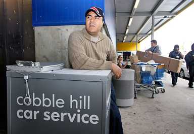 Cabbies get hacked off at Ikea!