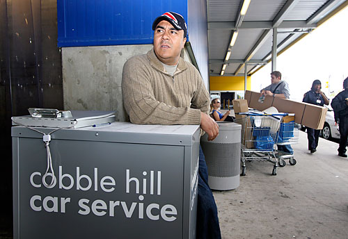 Cabbies get hacked off at Ikea!