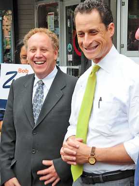 Weiner stands tall for Zuckerman