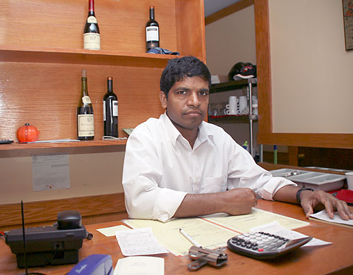 It’s a wine-lose situation at Amin Indian — again!