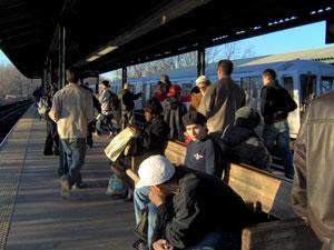 Subway stimulus on track for D, M lines