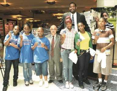 Kings Plaza puts spotlight on foster children