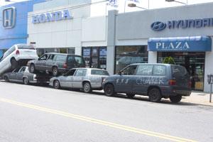 Auto Plaza Mall: keep those old clunkers coming
