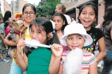 South 5th Street neighbors host a summertime spectacular