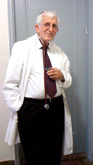 Yes, house calls do exist – just consult these docs