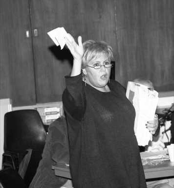 Jeers for CB13 ‘Iron curtain’