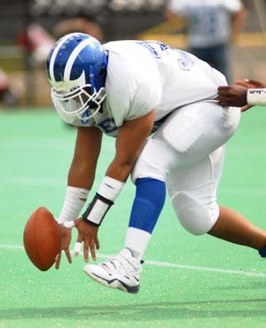 Brooklyn Tech loses two-touchdown lead, game to Erasmus