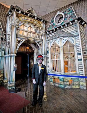 Boo! Check into the ‘Gravesend Inn’