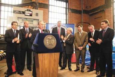 Bloomberg on the Gowanus waterfront